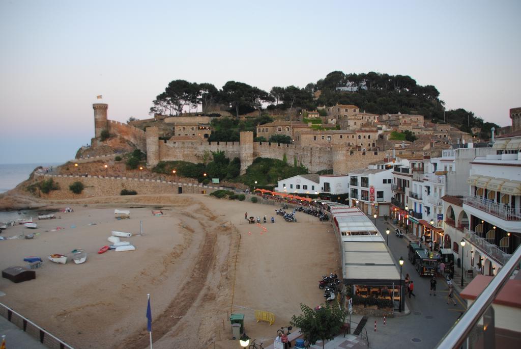 Hotel Victoria Tossa de Mar Habitación foto
