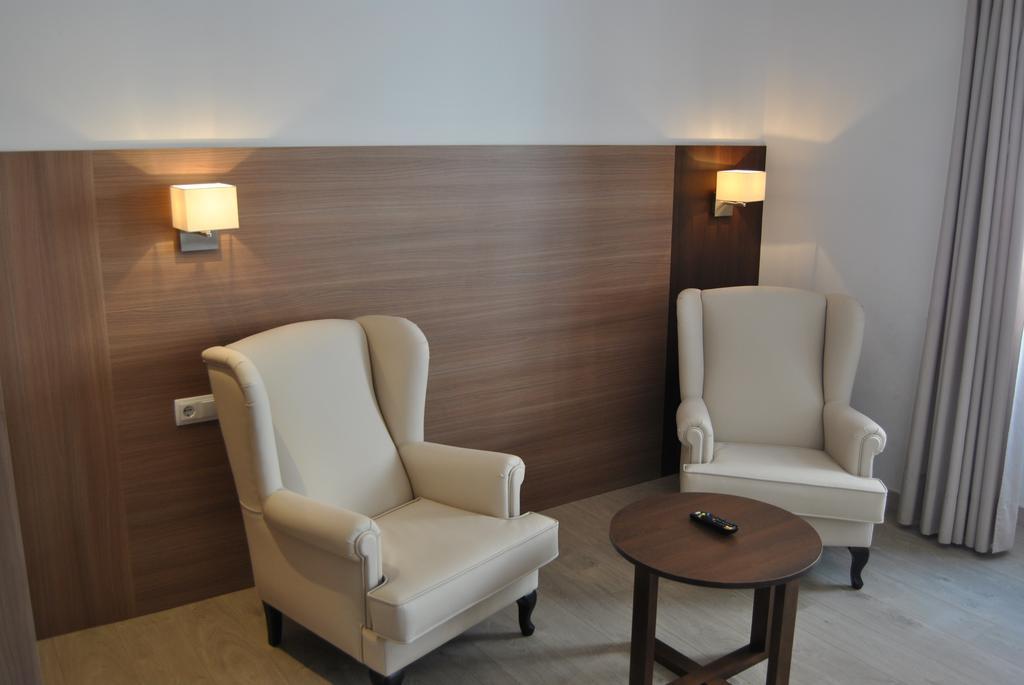 Hotel Victoria Tossa de Mar Habitación foto